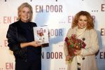 Bunnik 4 februari 2021
Boekpresentatie Antje Monteiro . Romy ontvangt het eerste boek. Irene Moors