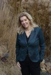 Woerden 21 januari 2021
Liane den Haan , lijsttrekker 50 plus wordt thuis geinterviewd door Nick Dijkman van Story. Liane woont samen met haar kinderen en haar moeder in 1 huis.