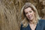 Woerden 21 januari 2021
Liane den Haan , lijsttrekker 50 plus wordt thuis geinterviewd door Nick Dijkman van Story. Liane woont samen met haar kinderen en haar moeder in 1 huis.