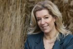 Woerden 21 januari 2021
Liane den Haan , lijsttrekker 50 plus wordt thuis geinterviewd door Nick Dijkman van Story. Liane woont samen met haar kinderen en haar moeder in 1 huis.
