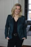 Woerden 21 januari 2021
Liane den Haan , lijsttrekker 50 plus wordt thuis geinterviewd door Nick Dijkman van Story. Liane woont samen met haar kinderen en haar moeder in 1 huis.