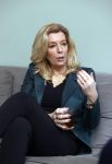 Woerden 21 januari 2021
Liane den Haan , lijsttrekker 50 plus wordt thuis geinterviewd door Nick Dijkman van Story. Liane woont samen met haar kinderen en haar moeder in 1 huis.
