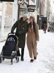 Amsterdam 9 februari 2021
Lil Kleine met zijn vri4ndin Jamie Vaes en hun zoon Lio