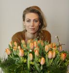 Aalsmeer 4 februari 2021
Inge de Bruijn Manon Nummerdor Flier en Jorrit Kroon dopen de Heroes tulp.