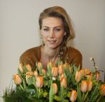 Aalsmeer 4 februari 2021
Inge de Bruijn Manon Nummerdor Flier en Jorrit Kroon dopen de Heroes tulp.
