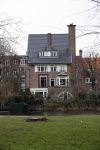 Amsterdam 16 februari 2021
Diverse BN ers in het vondelpark tijdens Corona. Huis Marco v Basten