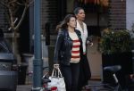 Amsterdam 23 januari 2021
Merel Westrik koopt kleding bij Suitsudio op de cornelis schuytstraat. Merel is 5 maanden zwanger . Ze komt met haar styliste en worden door twee verkopers geholpen.