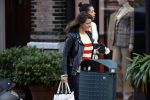 Amsterdam 23 januari 2021
Merel Westrik koopt kleding bij Suitsudio op de cornelis schuytstraat. Merel is 5 maanden zwanger . Ze komt met haar styliste en worden door twee verkopers geholpen.