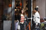 Amsterdam 23 januari 2021
Merel Westrik koopt kleding bij Suitsudio op de cornelis schuytstraat. Merel is 5 maanden zwanger . Ze komt met haar styliste en worden door twee verkopers geholpen.