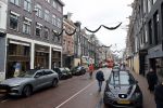 Amsterdam 27 januari 2021
Alle winkels in de pc hooftstraat zijn af getimmerd met hout ivm de verwachtte rellen en plunderingen.