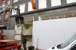 Amsterdam 27 januari 2021
Alle winkels in de pc hooftstraat zijn af getimmerd met hout ivm de verwachtte rellen en plunderingen.