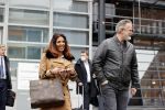 Utrecht 2 februari 2021
Rechtszaak Rachel Hazes tegen haar oude PA Marieke v Beek . Royce de Vries is de advocaat van Rachel. Marieke heeft advocaat Bernhard Tomlow. Ricardo Klaverdijk Big Willem v Boxtel en Jacqueline v d Gijp waren aanwezig.