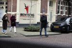 Amsterdam 6 januari 2021
Raoul Heertje met zijn vrouw en dochter in Amsterdam zuid