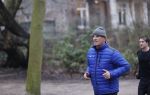 Amsterdam 6 februyari 2021
Theo Sijtzema  ( Oud Big Brother bewoner) joggend in het vondelpark