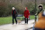Amsterdam 5 februari 2021
Theodor Holman met partner en hond in het vondelpark
