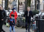Amsterdam 23 januari 2021
Janke Dekker en Tom Egbers wandelend door Amsterdam zuid.