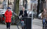 Amsterdam 23 januari 2021
Janke Dekker en Tom Egbers wandelend door Amsterdam zuid.
