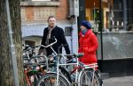 Amsterdam 23 januari 2021
Janke Dekker en Tom Egbers wandelend door Amsterdam zuid.