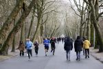 Amsterdam Vondelpark 17 januari 2021
In het vondelpark is het heel druk met mensen in deze corona periode.