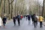 Amsterdam Vondelpark 17 januari 2021
In het vondelpark is het heel druk met mensen in deze corona periode.