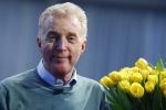 Amsterdam 15 januari 2021
Andre v Duin doopt zijn tulp in de westertoren en gaat daarna op een grote boot tulpen uitdelen op de grachten van Amsterdam.