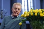Amsterdam 15 januari 2021
Andre v Duin doopt zijn tulp in de westertoren en gaat daarna op een grote boot tulpen uitdelen op de grachten van Amsterdam.