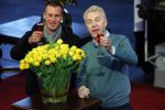 Amsterdam 15 januari 2021
Andre v Duin doopt zijn tulp in de westertoren en gaat daarna op een grote boot tulpen uitdelen op de grachten van Amsterdam.