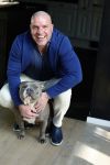 Apeldoorn 2 februari 2022
Andy v d Meyde op straat en met zijn hond