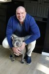 Apeldoorn 2 februari 2022
Andy v d Meyde op straat en met zijn hond