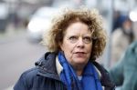 Amsterdam 19 januari 2022
Cabaretiers Bert Visscher en Jochem Myer tijdens de landelijke protestactie Kapsalon Theater in de Kleine Komedie. De cultuursector komt in actie tegen de coronamaatregelen. Tientallen theaters in heel Nederland  zijn omgebouwd tot een kapsalon. Brigitte Kaandorp