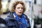 Amsterdam 19 januari 2022
Cabaretiers Bert Visscher en Jochem Myer tijdens de landelijke protestactie Kapsalon Theater in de Kleine Komedie. De cultuursector komt in actie tegen de coronamaatregelen. Tientallen theaters in heel Nederland  zijn omgebouwd tot een kapsalon.