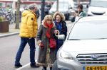 Amsterdam 19 januari 2022
Cabaretiers Bert Visscher en Jochem Myer tijdens de landelijke protestactie Kapsalon Theater in de Kleine Komedie. De cultuursector komt in actie tegen de coronamaatregelen. Tientallen theaters in heel Nederland  zijn omgebouwd tot een kapsalon. Brigitte Kaandorp en Jenny Arean