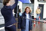 Amsterdam 19 januari 2022
Cabaretiers Bert Visscher en Jochem Myer tijdens de landelijke protestactie Kapsalon Theater in de Kleine Komedie. De cultuursector komt in actie tegen de coronamaatregelen. Tientallen theaters in heel Nederland  zijn omgebouwd tot een kapsalon. Brigitte Kaandorp