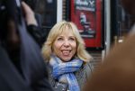 Amsterdam 19 januari 2022
Cabaretiers Bert Visscher en Jochem Myer tijdens de landelijke protestactie Kapsalon Theater in de Kleine Komedie. De cultuursector komt in actie tegen de coronamaatregelen. Tientallen theaters in heel Nederland  zijn omgebouwd tot een kapsalon. Claudia de Breij