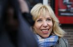 Amsterdam 19 januari 2022
Cabaretiers Bert Visscher en Jochem Myer tijdens de landelijke protestactie Kapsalon Theater in de Kleine Komedie. De cultuursector komt in actie tegen de coronamaatregelen. Tientallen theaters in heel Nederland  zijn omgebouwd tot een kapsalon. Claudia de Breij