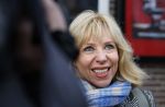Amsterdam 19 januari 2022
Cabaretiers Bert Visscher en Jochem Myer tijdens de landelijke protestactie Kapsalon Theater in de Kleine Komedie. De cultuursector komt in actie tegen de coronamaatregelen. Tientallen theaters in heel Nederland  zijn omgebouwd tot een kapsalon. Claudia de Breij