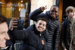Amsterdam 2 februari 2022
Chahid Charrak ( Dutch performante) met zijn compagnon Eelco Kalsbeek op de pc hooftstraat