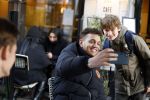 Amsterdam 2 februari 2022
Chahid Charrak ( Dutch performante) met zijn compagnon Eelco Kalsbeek op de pc hooftstraat