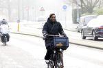 Amsterdam 12 januari 2022
Edsilia Rombley  op de fiets in Amsterdam zuid.