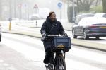 Amsterdam 12 januari 2022
Edsilia Rombley  op de fiets in Amsterdam zuid.