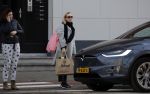 Amsterdam 12 februari 2022
Eva Jinek doet boodschappen in Amsterdam zuid.