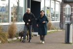 Amsterdam 30 januari 2022
Burgemeester Femke Halsema en haar man Robert Oey wandelend met hun hond in centrum van Amsterdam.