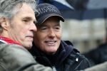 Den Haag 4 februari 2022
Rob en Ferdi Bolland worden geeerd met een plakaat op de muur van een huis met een tekst van 1 van hun liedjes daarop. Het hangt in de straat waar Rob Bolland woont.