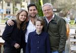 Laren 7 februari 2022
Fons de Poel en zijn kinderen  bij boekpresentatie van Willibrord Frequin in het bonte paard. Fons heeft het boek geschreven.