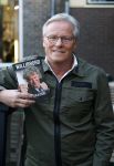 Laren 7 februari 2022
Fons de Poel en zijn kinderen  bij boekpresentatie van Willibrord Frequin in het bonte paard. Fons heeft het boek geschreven.