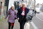 Amsterdam 19 januari 2022
Cabaretiers Bert Visscher en Jochem Myer tijdens de landelijke protestactie Kapsalon Theater in de Kleine Komedie. De cultuursector komt in actie tegen de coronamaatregelen. Tientallen theaters in heel Nederland  zijn omgebouwd tot een kapsalon. Freek de Jonge kwam met zijn vrouw