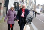 Amsterdam 19 januari 2022
Cabaretiers Bert Visscher en Jochem Myer tijdens de landelijke protestactie Kapsalon Theater in de Kleine Komedie. De cultuursector komt in actie tegen de coronamaatregelen. Tientallen theaters in heel Nederland  zijn omgebouwd tot een kapsalon. Freek de Jonge kwam met zijn vrouw