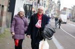 Amsterdam 19 januari 2022
Cabaretiers Bert Visscher en Jochem Myer tijdens de landelijke protestactie Kapsalon Theater in de Kleine Komedie. De cultuursector komt in actie tegen de coronamaatregelen. Tientallen theaters in heel Nederland  zijn omgebouwd tot een kapsalon. Freek de Jonge kwam met zijn vrouw