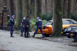 Lage Vuursche 31 januari 2022
Johan Vlemmix (Bloemen ) en Salar Azimi ( Kaviaar ter waarde van 100.000euro) brengen kado naar prinses Beatrix op kasteel Drackensteyn vanwege haar 84e verjaardag. Hagop Abrahamyan