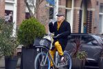 Amsterdam 12 januari 2022
Hans Dagelet op de fiets in Amsterdam zuid.